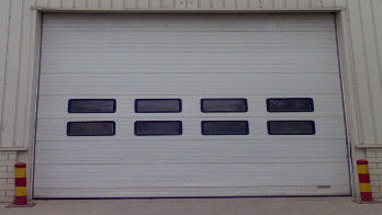 kupować Szybkie garażowe drzwi przemysłowe sekcjonalne izolowane 40 mm panelu stalowego ISO 9001 / CE online manufacture