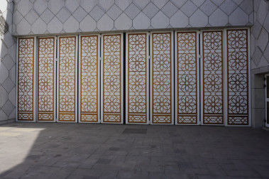 kupować 57 mm grubości przemysłowe złożone drzwi niskiej konserwacji online manufacture